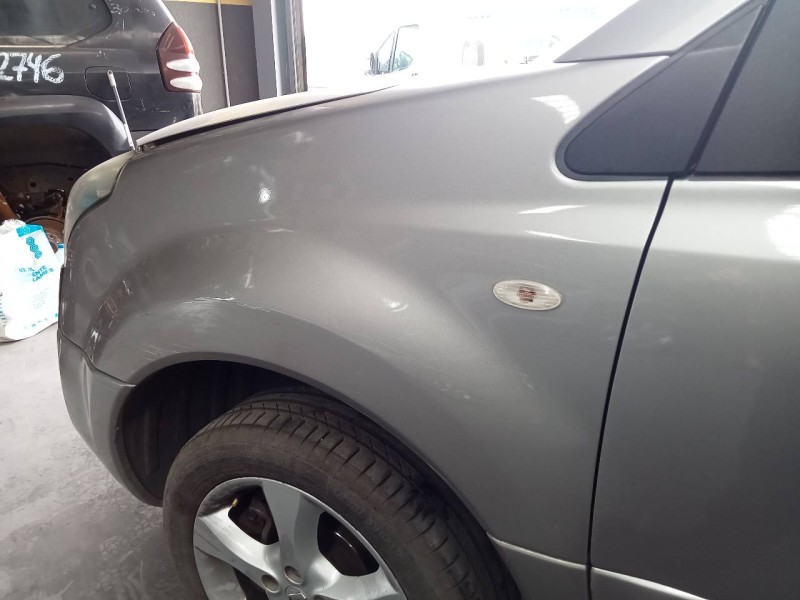 Recambio de aleta delantera izquierda para renault koleos dynamique referencia OEM IAM   