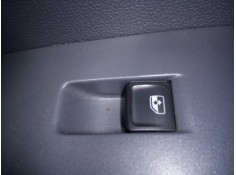 MANDO ELEVALUNAS DELANTERO DERECHO 