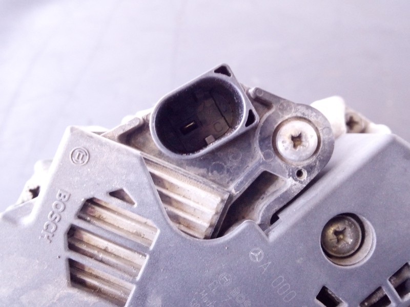 Recambio de alternador para mercedes-benz clase a (w176) a 180 cdi blueefficiency (176.000) referencia OEM IAM A0009063322 01257