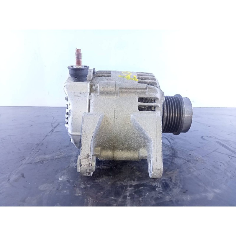 Recambio de alternador para chrysler jeep cherokee (kj) 2.5 crd sport referencia OEM IAM LA02798 14111210019 P3-B4-17-5