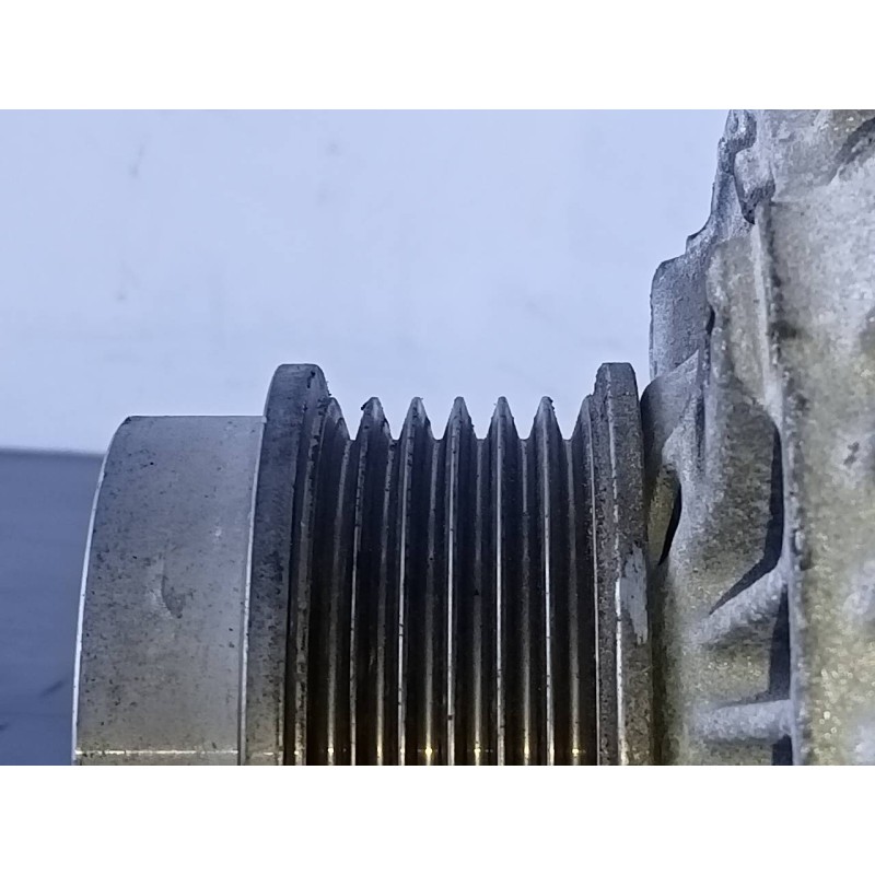 Recambio de alternador para chrysler jeep cherokee (kj) 2.5 crd sport referencia OEM IAM LA02798 14111210019 P3-B4-17-5