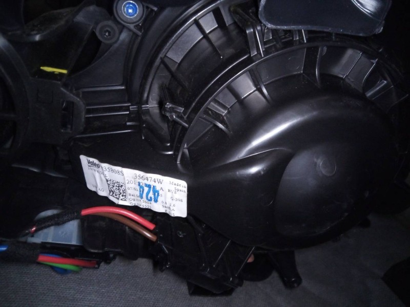 Recambio de ventilador calefaccion para volkswagen t-cross basis referencia OEM IAM 201820021A 035808S 