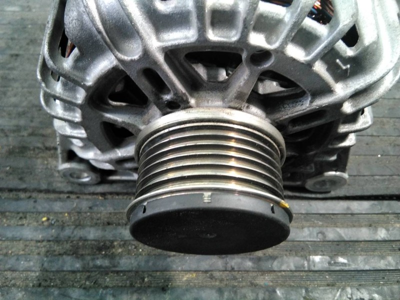 Recambio de alternador para peugeot 2008 (--.2013) style referencia OEM IAM 9818677980  P3-B6-5-2