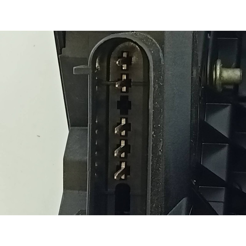 Recambio de cerradura puerta delantera izquierda para ford kuga (cbs) titanium referencia OEM IAM BM5AA21813AG  E2-B3-55-2