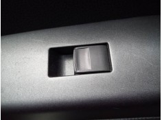 MANDO ELEVALUNAS DELANTERO DERECHO 