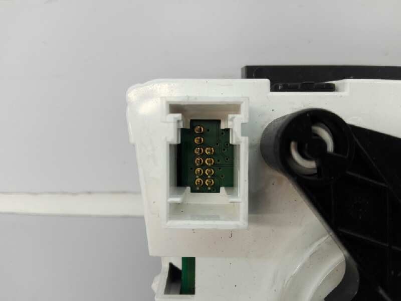 Recambio de mando calefaccion / aire acondicionado para citroën c3 picasso exclusive referencia OEM IAM T1001394S 69940006 E3-B2