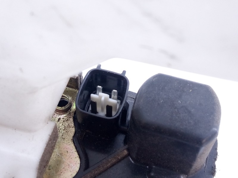 Recambio de cerradura puerta delantera izquierda para chrysler jeep cherokee (kj) 2.5 crd sport referencia OEM IAM   E1-B5-52-2