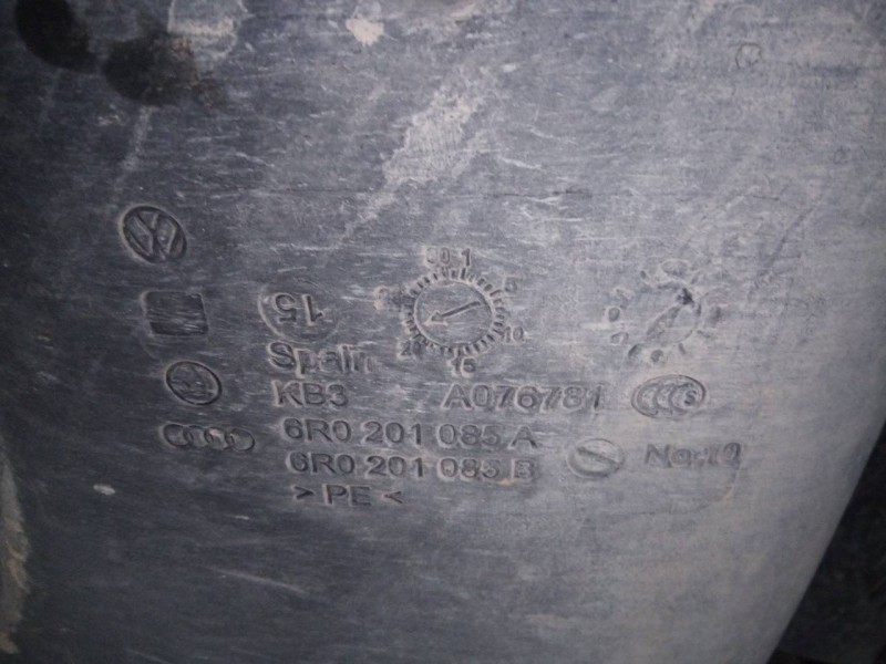 Recambio de deposito combustible para seat ibiza (6p1) reference referencia OEM IAM 6R0201085A  