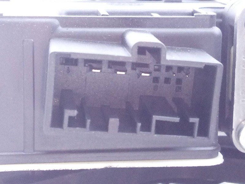 Recambio de elevalunas trasero derecho para volkswagen t-cross basis referencia OEM IAM 5Q0959408D  E1-B6-46-2