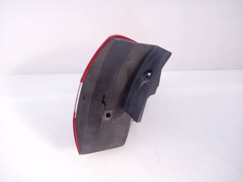 Recambio de piloto trasero izquierdo para renault koleos dynamique referencia OEM IAM   E1-A1-31-2