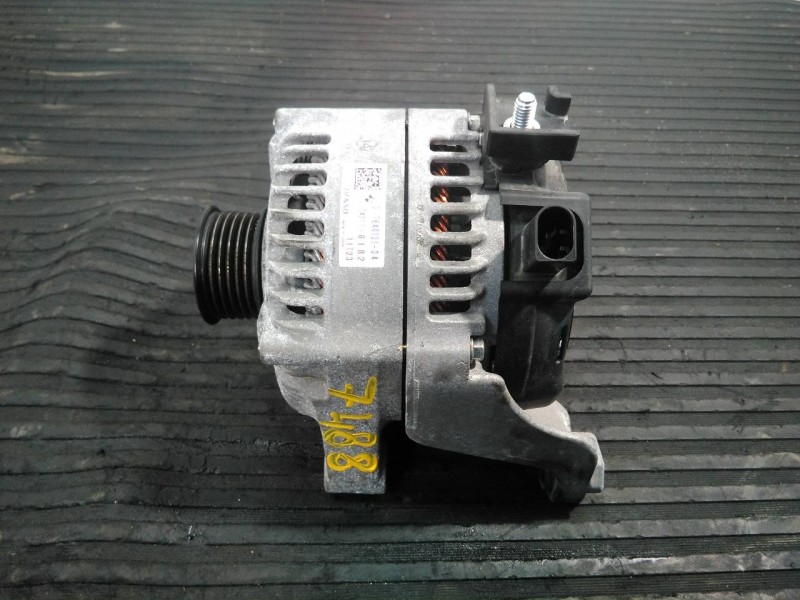 Recambio de alternador para bmw serie x1 (f48) sdrive18d referencia OEM IAM 764013104 1042118182 P3-A4-22-5