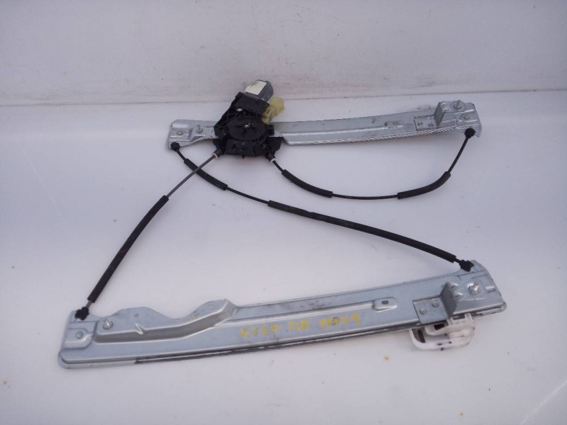 Recambio de elevalunas delantero izquierdo para ford kuga (cbs) titanium referencia OEM IAM 0130822732  E2-B3-44-1