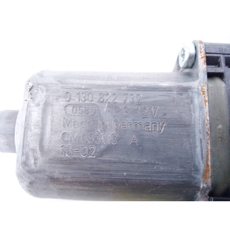 Recambio de elevalunas delantero izquierdo para ford kuga (cbs) titanium referencia OEM IAM 0130822732  E2-B3-44-1