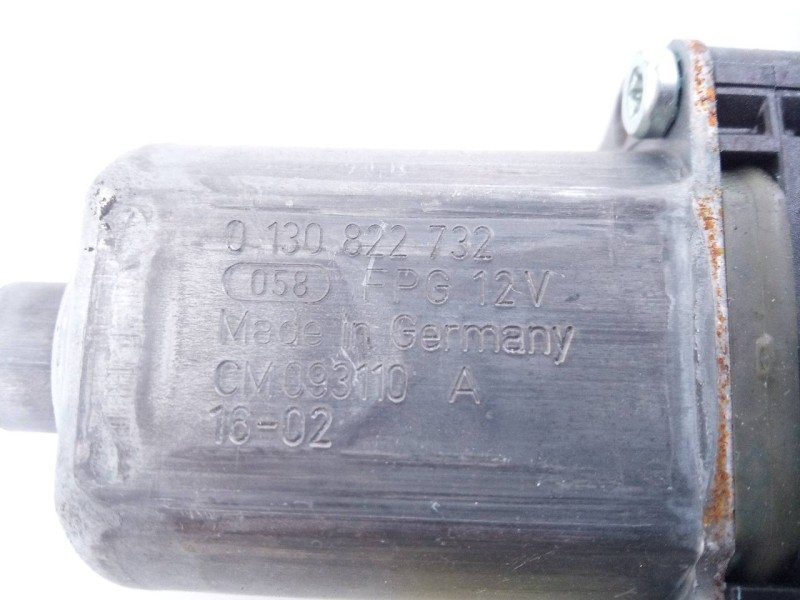 Recambio de elevalunas delantero izquierdo para ford kuga (cbs) titanium referencia OEM IAM 0130822732  E2-B3-44-1