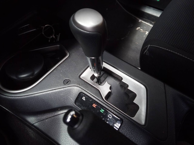 Recambio de palanca cambio para toyota rav 4 advance hybrid referencia OEM IAM   