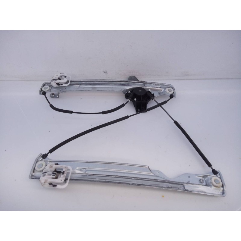 Recambio de elevalunas delantero izquierdo para ford kuga (cbs) titanium referencia OEM IAM 0130822732  E2-B3-44-1