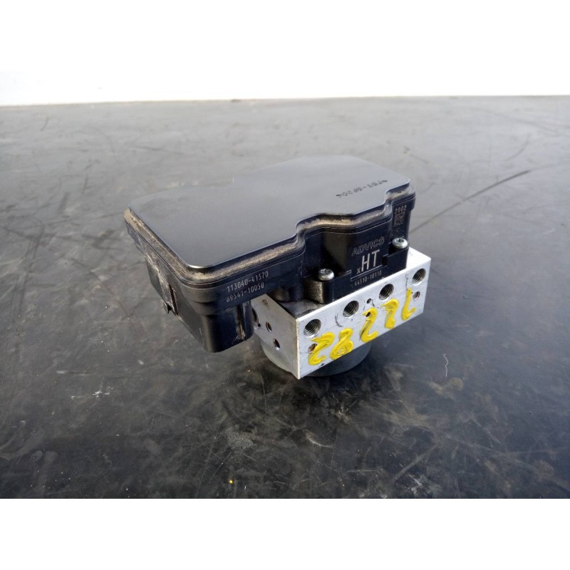Recambio de abs para toyota c-hr hybrid active referencia OEM IAM 8954110050 11304041570 P3-B8-24-4