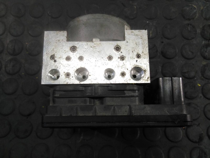 Recambio de abs para dacia dokker ambiance referencia OEM IAM 476605810R 10091514673 P3-A8-22-4