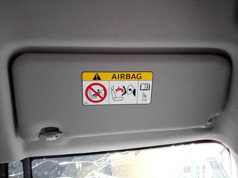 Recambio de parasol derecho para toyota rav 4 advance hybrid referencia OEM IAM   