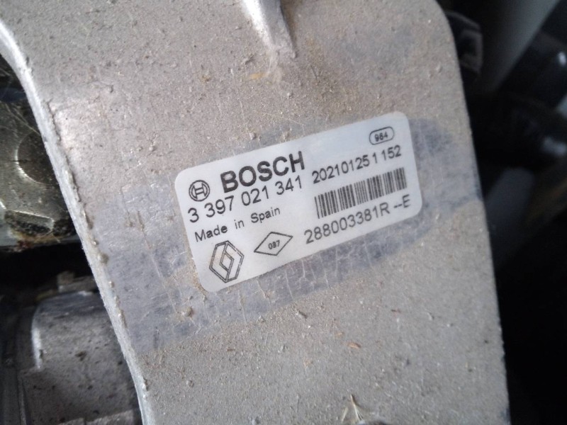 Recambio de motor limpia delantero para renault zoe bose referencia OEM IAM 0390241580 288003381R 