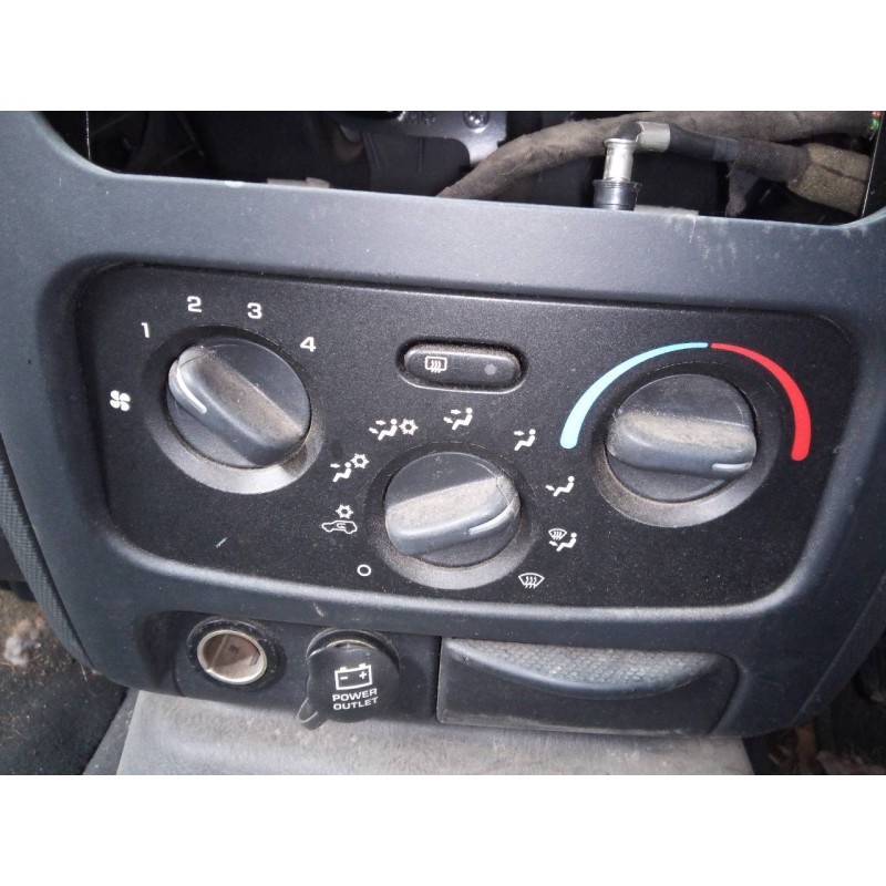 Recambio de mando calefaccion / aire acondicionado para chrysler jeep cherokee (kj) 2.5 crd sport referencia OEM IAM   