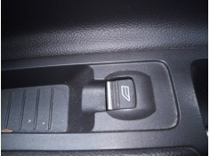 MANDO ELEVALUNAS DELANTERO DERECHO 