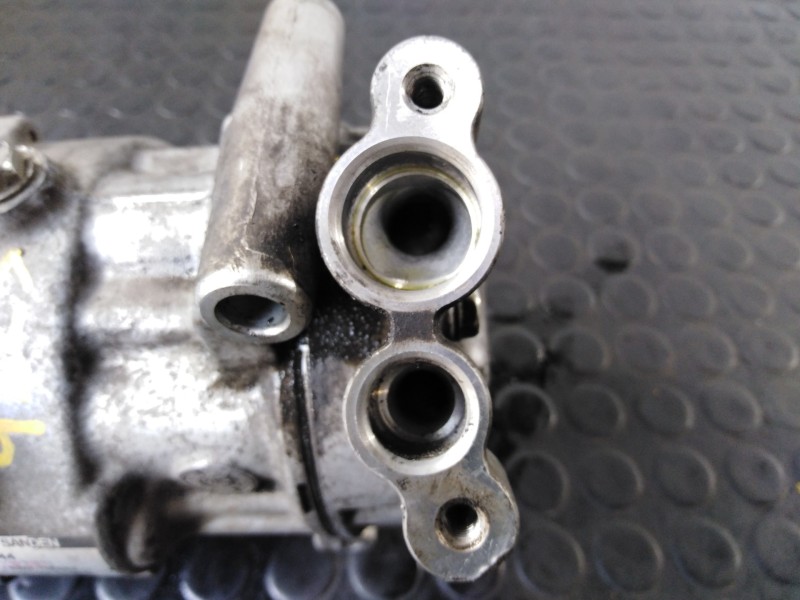 Recambio de compresor aire acondicionado para renault kangoo (f/kc0) alize referencia OEM IAM 8200716562 SD6V12 P3-A1-33-2