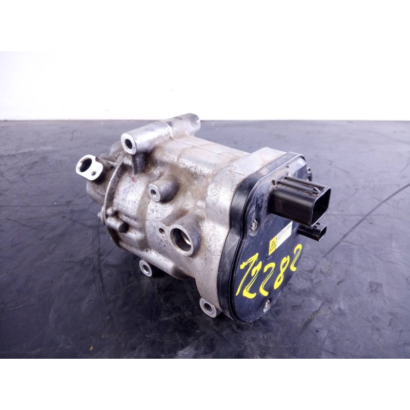Recambio de compresor aire acondicionado para toyota c-hr hybrid active referencia OEM IAM 0424000370  P3-A3-3-1