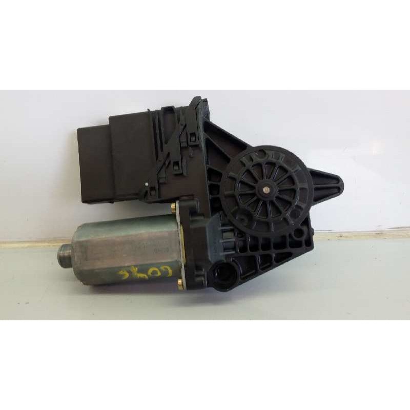 Recambio de motor elevalunas trasero derecho para volkswagen passat berlina (3b2) v6 tdi highline referencia OEM IAM 105407301 0