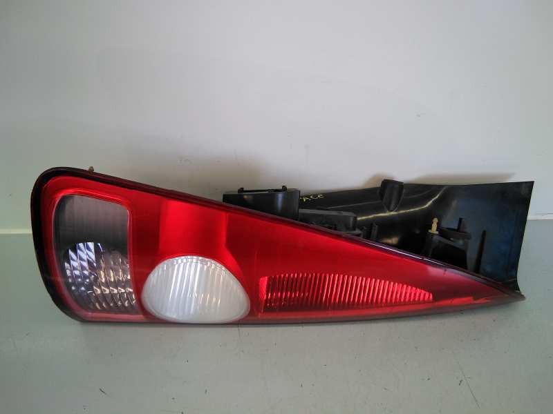 Recambio de piloto trasero izquierdo para renault espace / grand espace (je0) referencia OEM IAM   E1-A1-37-3