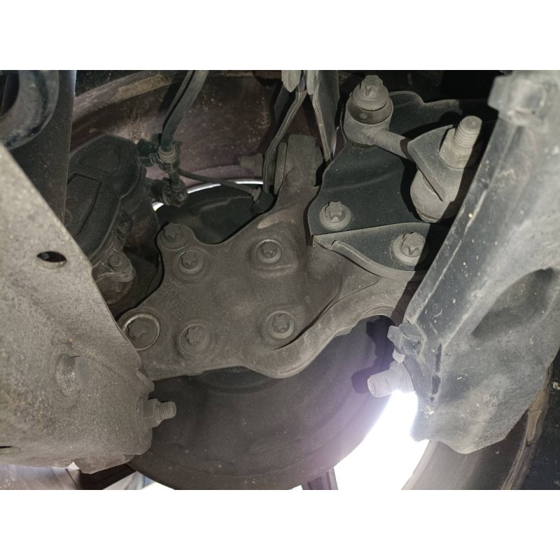 Recambio de mangueta trasera izquierda para mercedes-benz clase a (w176) a 180 cdi blueefficiency (176.000) referencia OEM IAM  