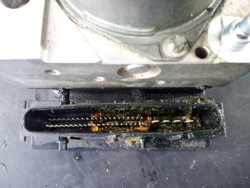 Recambio de abs para citroën c4 coupe collection referencia OEM IAM 9649988180 0265234395 P3-A8-4-3