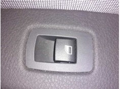 MANDO ELEVALUNAS TRASERO DERECHO 