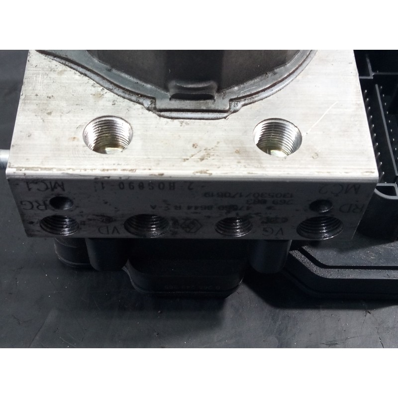 Recambio de abs para dacia sandero ambiance referencia OEM IAM 476608644R 13053010619 P3-A8-15-2