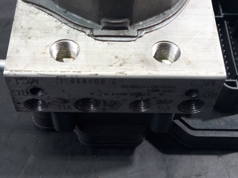 Recambio de abs para dacia sandero ambiance referencia OEM IAM 476608644R 13053010619 P3-A8-15-2