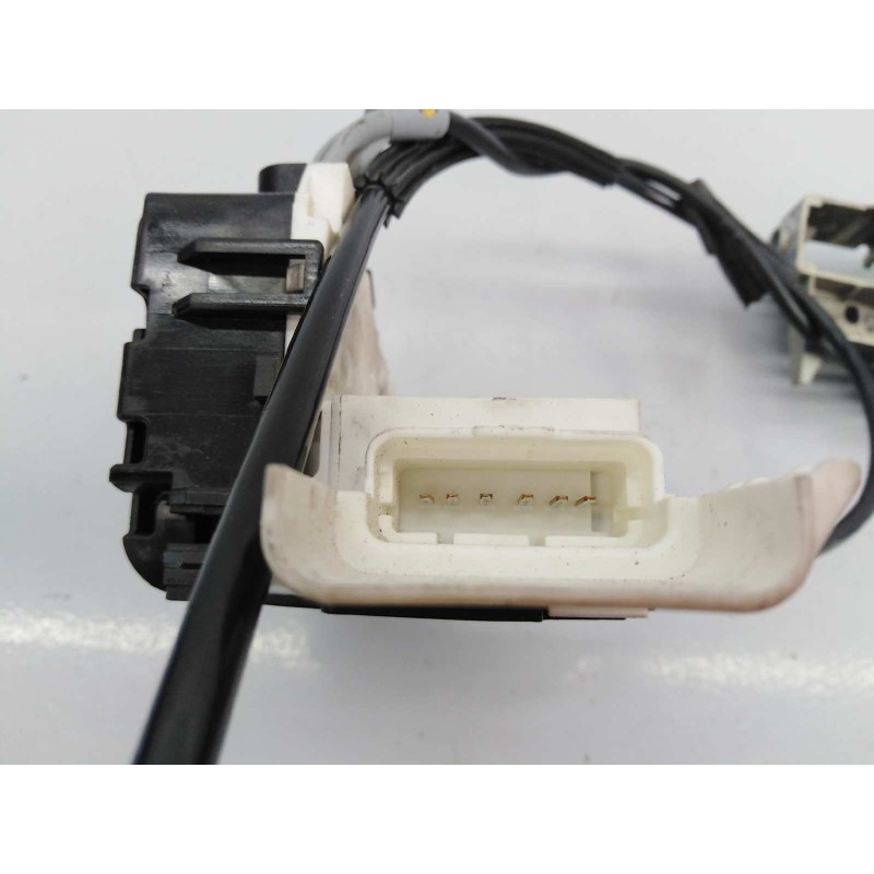 Recambio de cerradura puerta delantera derecha para citroën c4 berlina collection referencia OEM IAM 9686719780  E1-A4-4-1