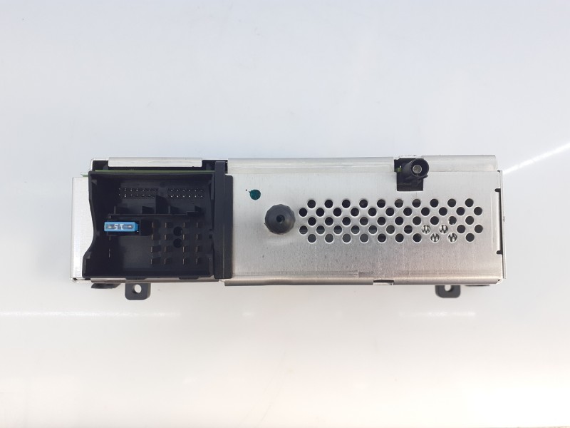 Recambio de sistema audio / radio cd para bmw serie 1 lim. (f20) 116d referencia OEM IAM 6512923648901 A2C53411745 E3-A2-20-3