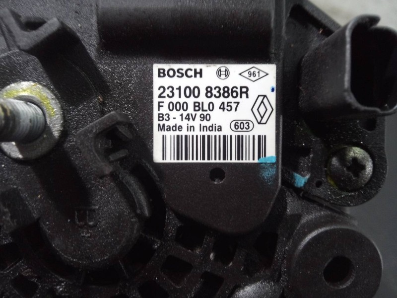 Recambio de alternador para dacia sandero ambiance referencia OEM IAM 231008386R  P3-B6-9-2