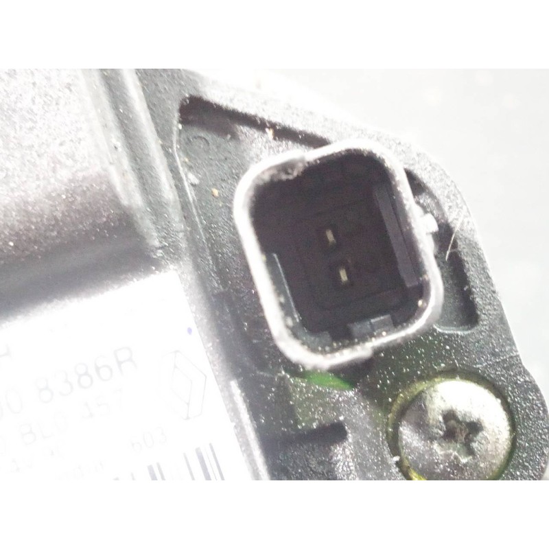 Recambio de alternador para dacia sandero ambiance referencia OEM IAM 231008386R  P3-B6-9-2