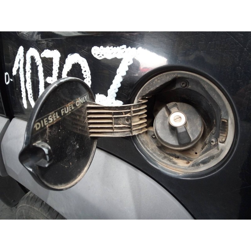Recambio de tapa exterior combustible para chrysler jeep cherokee (kj) 2.5 crd sport referencia OEM IAM   