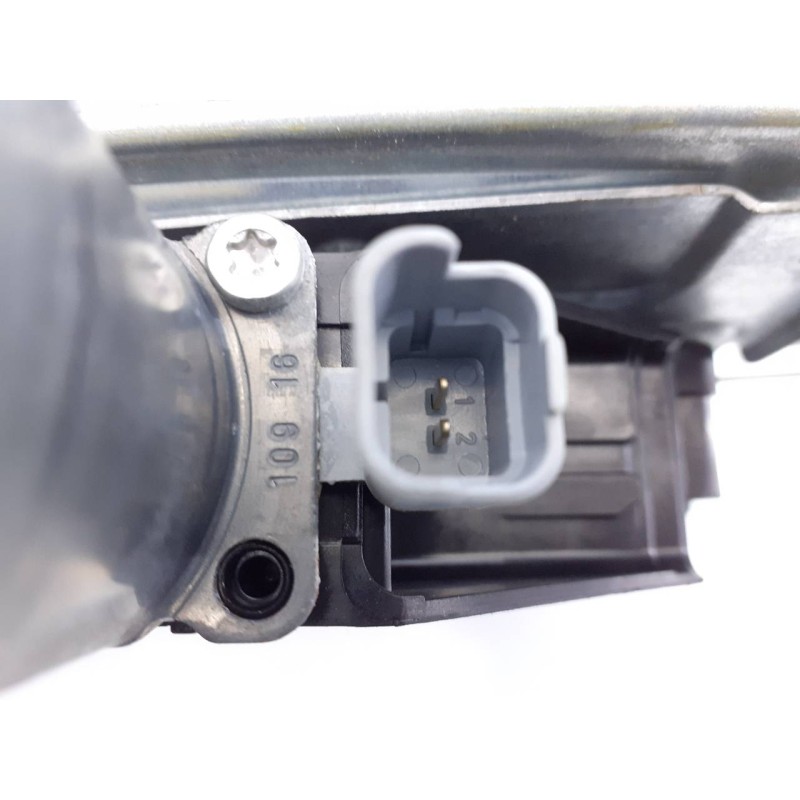 Recambio de elevalunas delantero derecho para peugeot 208 active referencia OEM IAM 9674254380  E1-A4-4-1