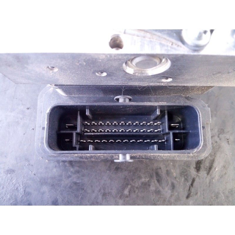 Recambio de abs para renault zoe bose referencia OEM IAM 476602879R  P3-B8-17-1