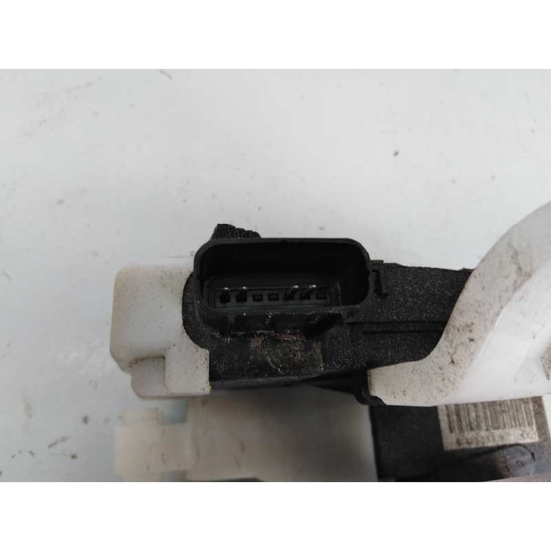 Recambio de cerradura puerta trasera derecha para hyundai ix35 style awd referencia OEM IAM   E2-B5-3-2