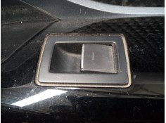 MANDO ELEVALUNAS DELANTERO DERECHO 