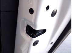 CERRADURA PUERTA TRASERA DERECHA 