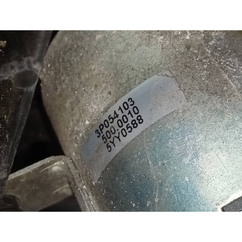 Recambio de electroventilador para dacia sandero ambiance referencia OEM IAM 3P054103  P2-B8-18