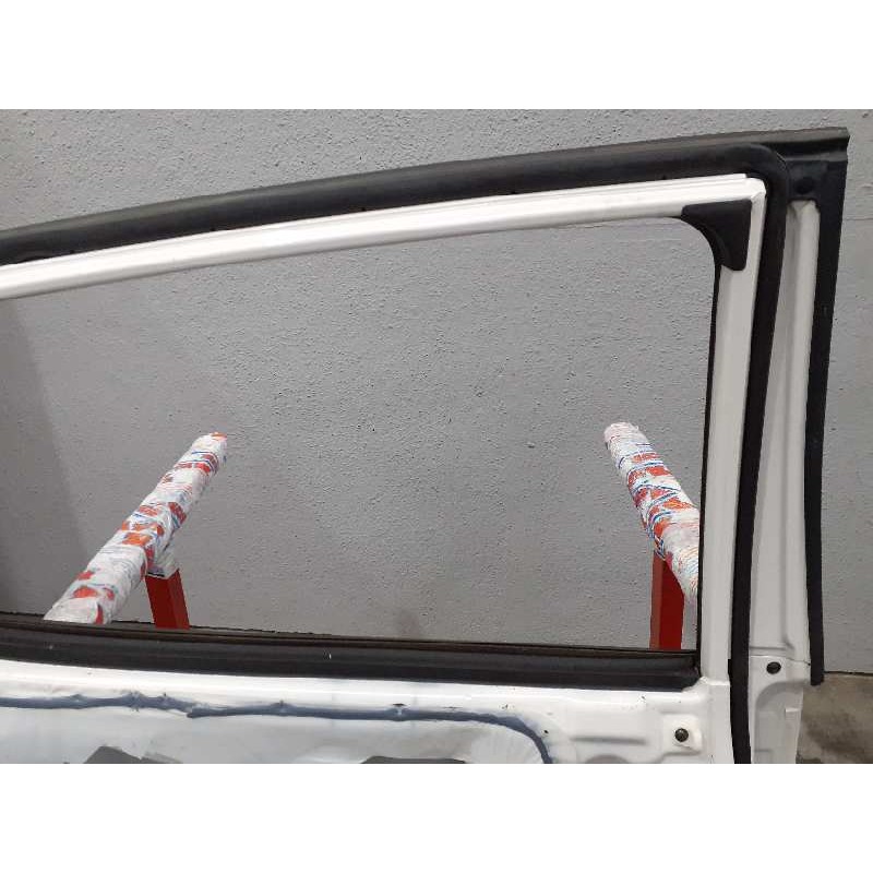 Recambio de puerta trasera izquierda para hyundai ix35 style awd referencia OEM IAM   E5-B3-4