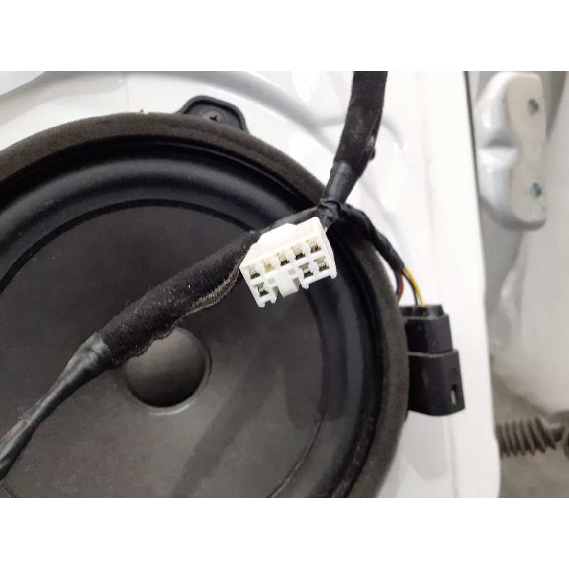 Recambio de puerta trasera izquierda para hyundai ix35 style awd referencia OEM IAM   E5-B3-4