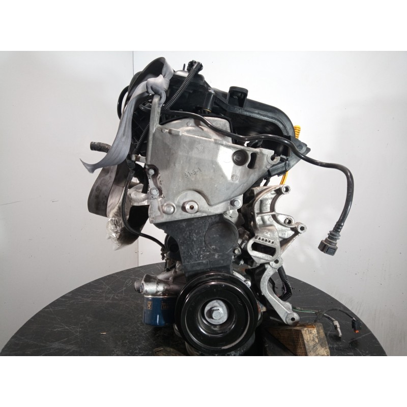 Recambio de motor completo para dacia sandero ambiance referencia OEM IAM D4F732  M1-B3-120