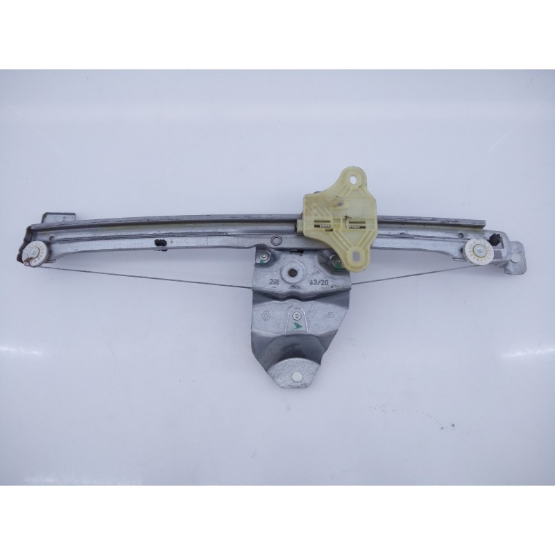 Recambio de elevalunas delantero izquierdo para renault zoe bose referencia OEM IAM 128001471B 304662B E1-A1-28-1
